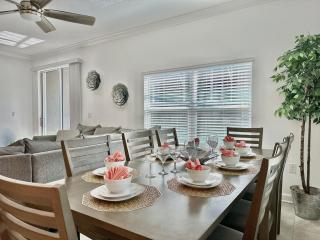 Luxury 5 Bedroom 4 bath private pool Home 240 - Kissimmee - 2