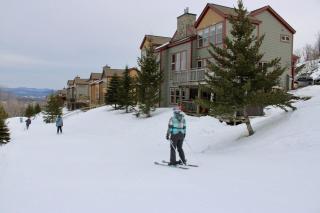 Topridge Townhome 3BR, 4BA with Hot Tub, Ski On Ski Off, Mountain Views and Sports Center - 5