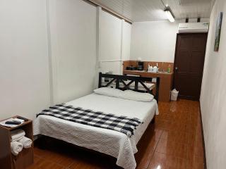 Sleep&Go! Cabinas en Siquirres Centro - Rafting tour - Tarifa corporativa Disponible - Siquirres - 0