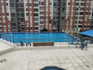 Apartaestudio Vacacional en Girardot, piscinas, Jacuzis, parqueadero para moto - 1