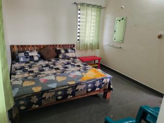 SHIVADIVYA Homestay Hampi - Hampi - 6