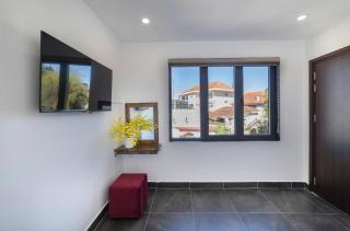 D View Apartment - 6