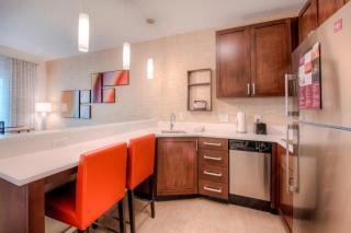 Residence Inn by Marriott Charlotte Airport - Charlotte - 3