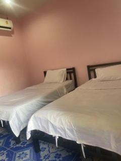 Yok2 Guesthouse - - 8