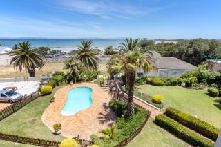 Apartment18Lifestyle Gordons Bay Beachfront - Gordonʼs Bay - 9
