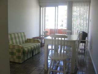 1 quarto e sala na melhor localização da Ondina! - Salvador - 1