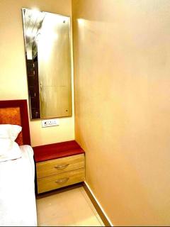Chic Studio To Stay in South Delhi - Neu-Delhi - 5