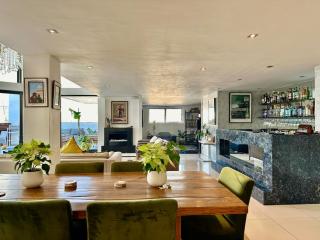 Central Luxury Penthouse, Private Pool & Backup Power - Kaapstad - 6