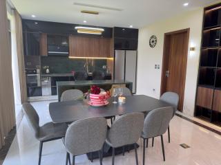 2 Detached 3BR Lakeview Villas Ivory Hoa Binh - 1