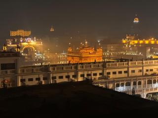 Amber B&B OPP GOLDEN TEMPLE - Amritsar - 9