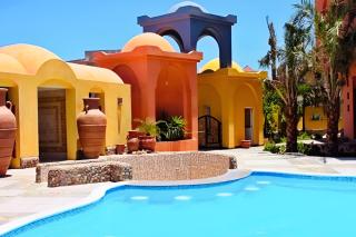 Stunning 2BR Apartment - Al Dora Resort, Hurghada - 6