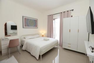 Queen Seminyak Villa by Walidwipa Paradise Hospitality - Seminyak - 1