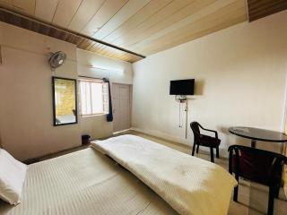 Aagman - by Stay on the way - Mussoorie - 3