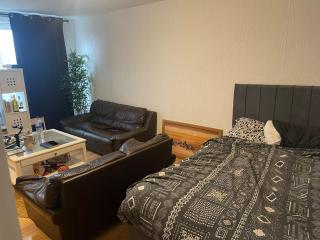 Studio Apartment in London - Eltham - 0