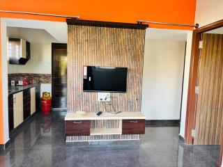 2 BHK Next to the Beautiful Park - 5