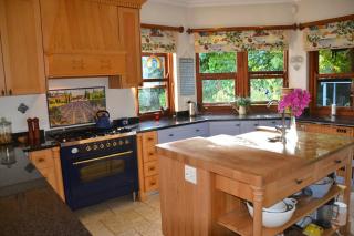 Lovely Family Home in the Winelands - 5
