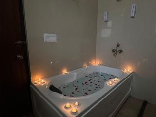 Hotel NBS By Travok Noida - 3