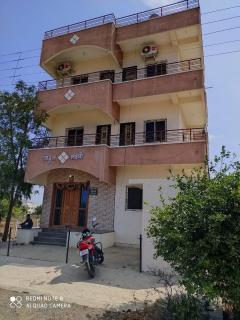 Vitthal laxmi guest house - Akalkot - 1