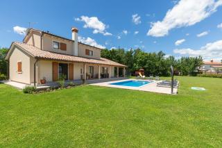 Villa Flora, a bright and beautiful villa surrounded by nature - Kršan - 9