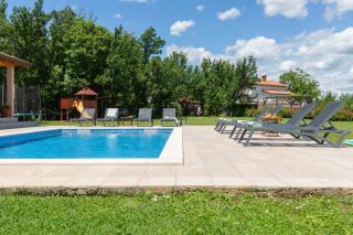 Villa Flora, a bright and beautiful villa surrounded by nature - Kršan - 5