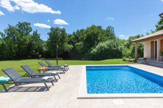 Villa Flora, a bright and beautiful villa surrounded by nature - Kršan - 4