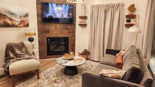Valley View Resort Cabin 16, 1-Bed, Modern-Luxury with Hot Tub in Canaan Valley, WV - Davis - 7