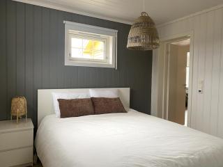 Fjord Cottage with Panoramic view - 2