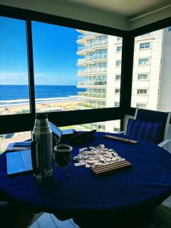 Cerca de Todo, Piso 12 Vista al Mar, Cochera, Familiar, No Ropa Blan - 5