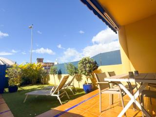 Meloneras Oasis 44 by CanaryScape - 2