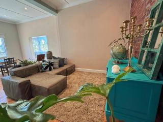 Starry Starry Night - Cape Town, 3-Bedroom 2-Bathroom Seaside House in Three Anchor Bay - Cidade Do Cabo - 5