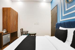 Hotel O Royal Guest House - Garhi Harsāru - 4