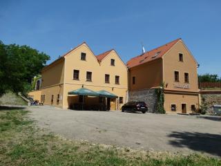 Penzion Zatisi - Mikulov - 4