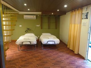 Leisure Inn Resort by NHospitality - Cheyūr - 3