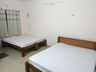 Malnad Home Stay - Sakleshpur - 1