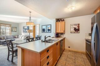 Passage Point 319 condo - 2