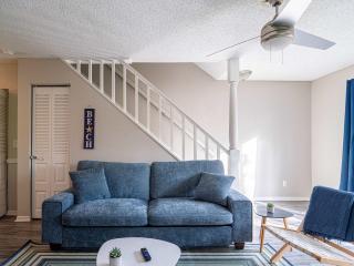 Family Friendly Townhome near USF - Tampa - 1