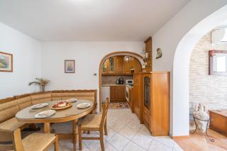 Apartment Sea Sponge - Brodarica - 5