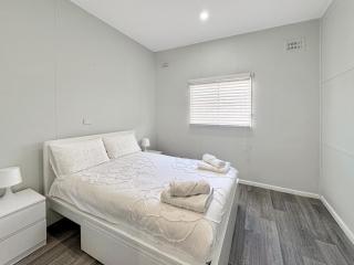 Relax At Gossan - Broken Hill - 3