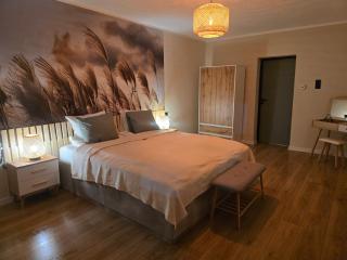 Eastside Apartments-Apartament Rodzinny przy Deptaku Zdrojowa 12 - Świeradów-Zdrój - 4