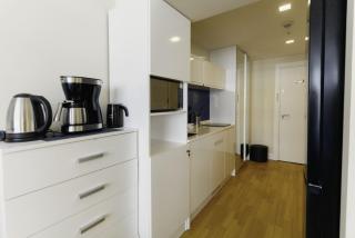 Chic Coastal Escape Aparthotel Overlooking Batumi's Shores - Batumi - 3