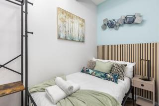Modern 2 Bed apartment in Bow with garden - Londra - 6