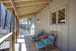 Beech Mountain Walk to Slopes Sleeps 9 Pet Friendly - Beech Mountain - 1