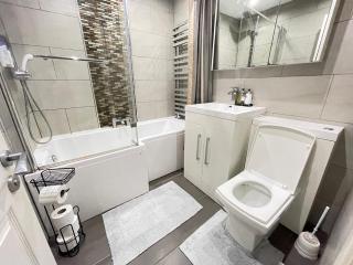 The Crib 1 - Manchester - 4