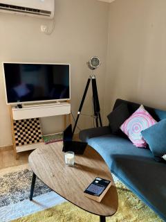 Cozy apartment with a relaxing terrace, 10 min from beaches and restaurants - - 2
