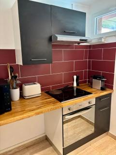 Cozy apartment with a relaxing terrace, 10 min from beaches and restaurants - - 7