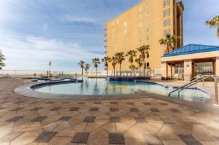 2 Bedroom High Rise Corner Condo at Crystal Tower with 2 Balconies, 2 Outdoor Pools, Lazy River, Heated Indoor Pool, Direct Beach Access - Gulf Shores - 9