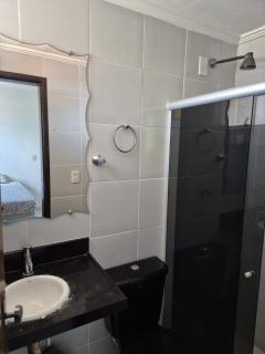 Apartamento com três quartos pé na areia - 3
