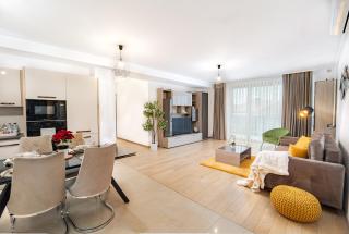 Central, Bloc nou cu parcare Gratuita Emma accommodation in Monarh Tower - Timişoara - 3
