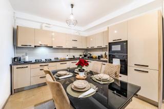 Central, Bloc nou cu parcare Gratuita Emma accommodation in Monarh Tower - Timişoara - 2