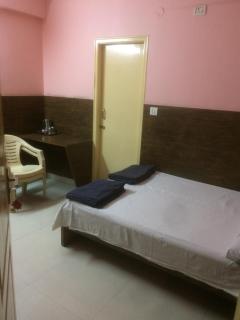 Quality Comforts Guest House - Bangalore - 1